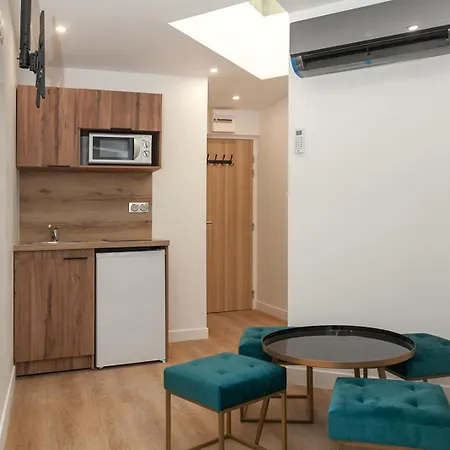 Nets - Gare De Lyon Paříž